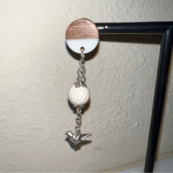 Beautiful Boho Golf Earrings Handmade for your perfect day out on the course. - Picture 3 of 4